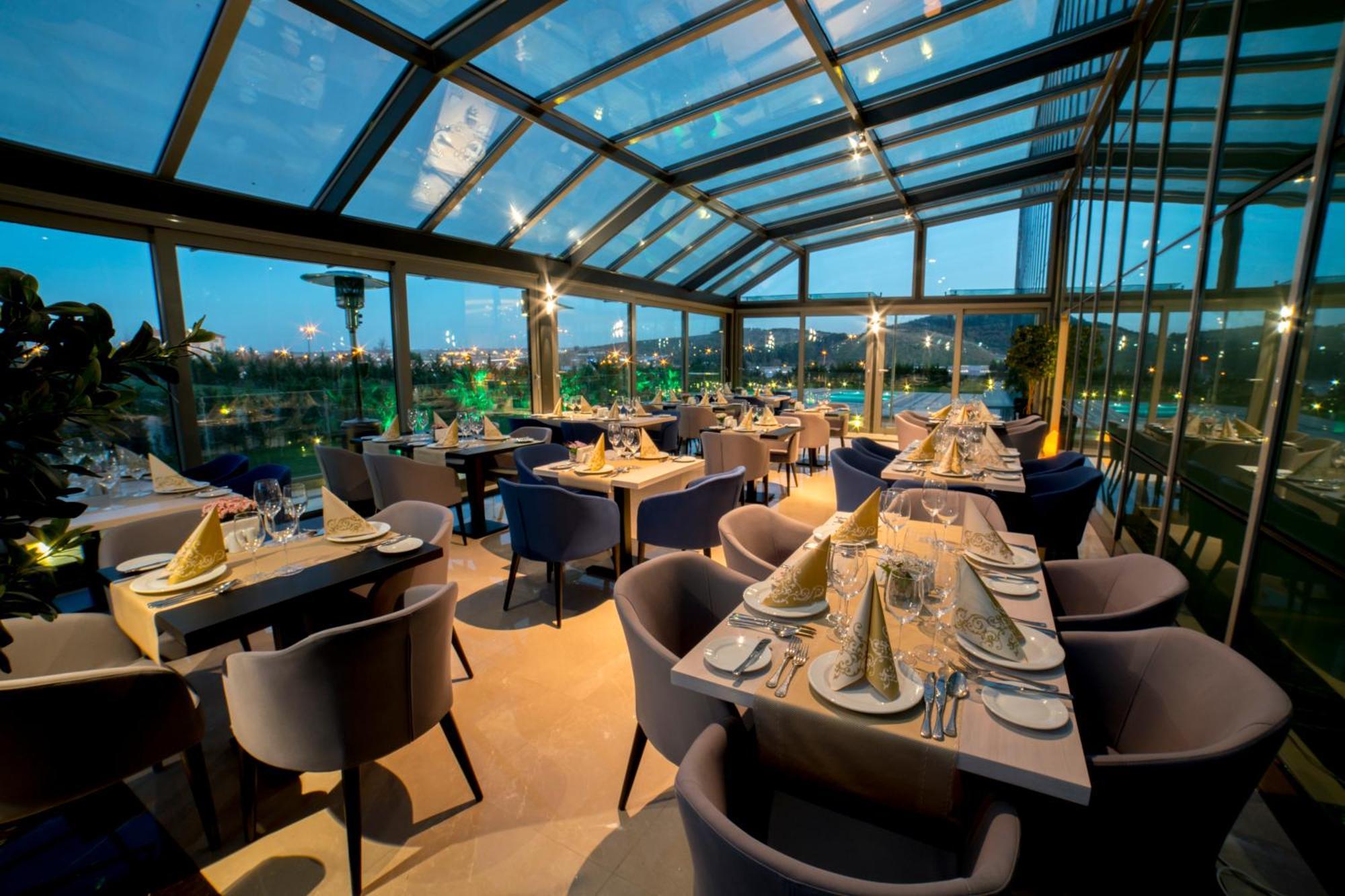 Miracle Istanbul Asia Airport Hotel & Spa Экстерьер фото The restaurant