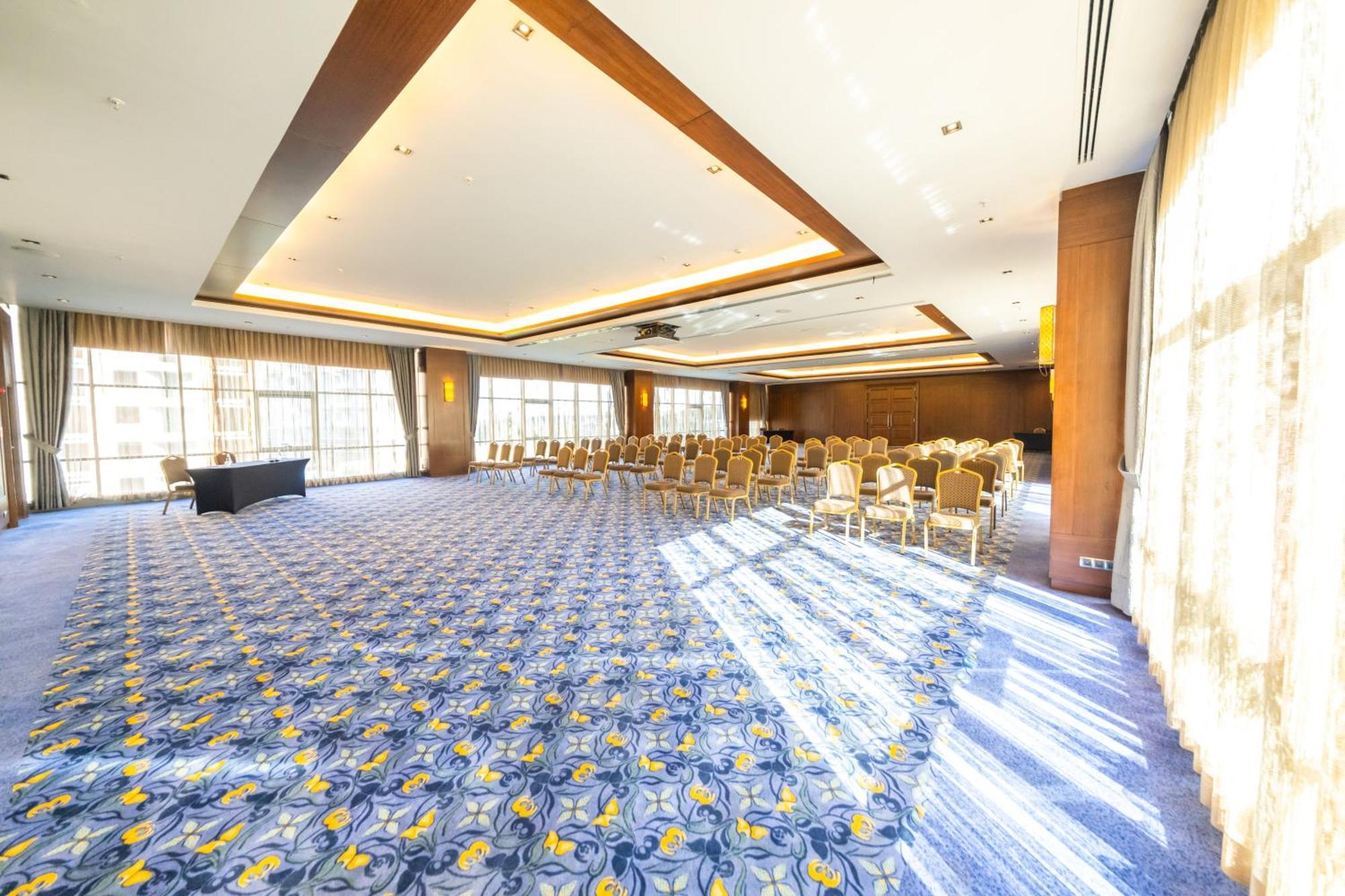 Miracle Istanbul Asia Airport Hotel & Spa Экстерьер фото The interior of the hotel