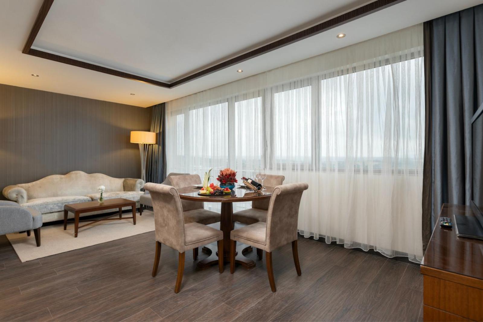 Miracle Istanbul Asia Airport Hotel & Spa Экстерьер фото A suite at the hotel